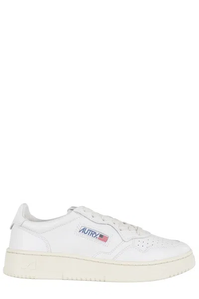 Autry Medialist Low-top Sneakers In White
