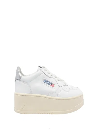 Autry Medialist Platform Sneakers In White