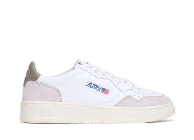 Autry Medialist Sneakers In White