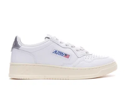 Autry Medialist Sneakers In White