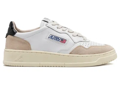 Pre-owned Autry Men's  Medalist Leather Low Sneakers In White/black/beige