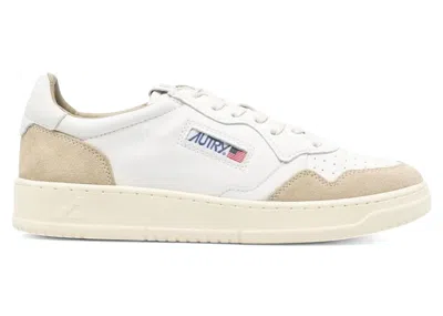 Pre-owned Autry Men's  Medalist Leather Low Sneakers In White/sponge