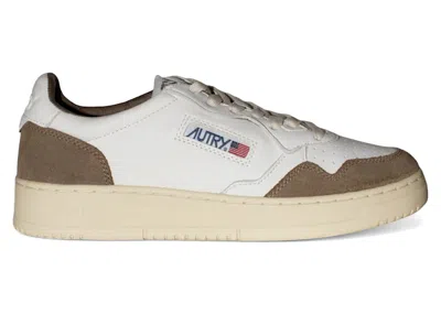 Pre-owned Autry Men's  Medalist Leather Low Sneakers In White/tobacco In Multi