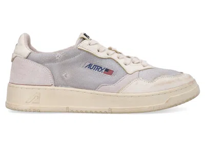 Pre-owned Autry Men's  Medalist Leather Low Super Vintage Sneakers In Grey/white