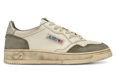 Pre-owned Autry Men's  Medalist Low Super Vintage Sneakers In White/silver/lizard