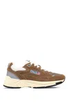 Autry Hyperway Man Sneakers In Brown