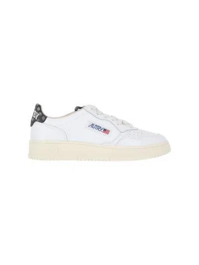 Autry Rounded Toe Low-top Sneakers With Multicolor Logo Patch In White