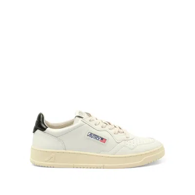 Autry Men's Medalist Low Sneakers In White/black
