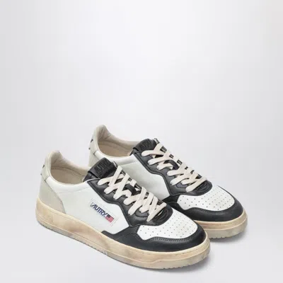 AUTRY MEN'S MEDALIST LOW SUPER VINTAGE SNEAKERS //