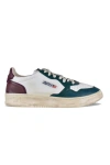 Autry Medalist Low Super Vintage Sneakers In White Pine Grove Leather And Rum Raisin In White