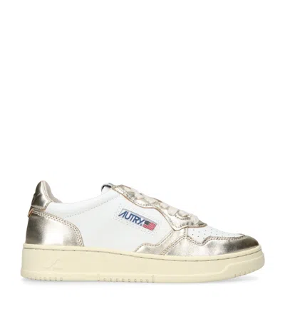 AUTRY METALLIC LEATHER MEDALIST LOW-TOP SNEAKERS