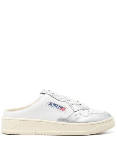Autry Mule Low Leather Sneakers In Wb18 Wht/silver