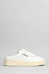 Autry Medalist Mule Low Leather Sneakers In White