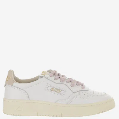 Autry In White