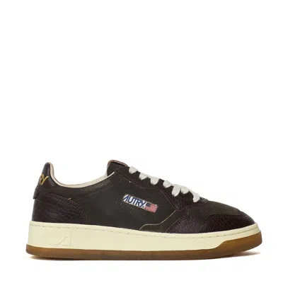 Autry Mustang Medalist Low Suede Crocodile-print Sneakers In Brown
