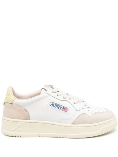 Autry Neutral Medalist Leather Trainers In White