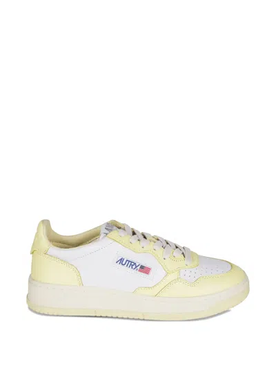 Autry Medialist Low Leather Sneakers Rubber Sole In Yellow