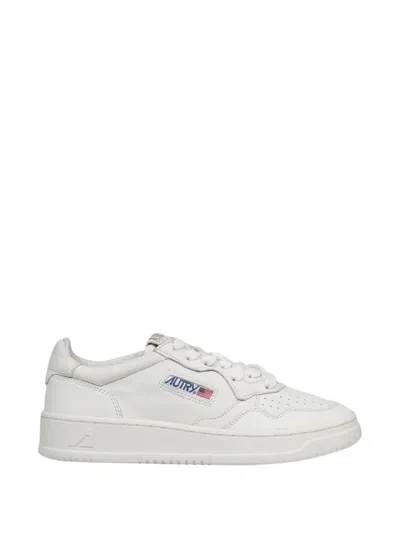 Autry Medalist Low Bicolor Leather Sneakers With Perforated Toe In Multi