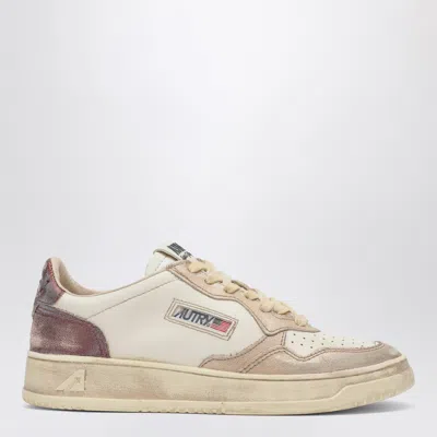 Autry Super Vintage Medalist Low Sneakers In In White, Red And Gold Leather
