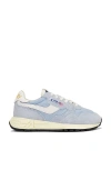 Autry Reelwind Sneakers In Cyan Suede And Fabric In White & Celestial Blue