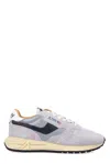 Autry Sneakers In Sand/silv