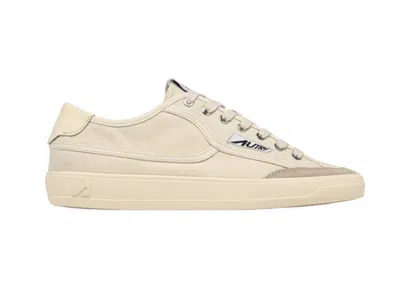 Autry Retro-inspired Sneakers With Comfortable Vulcanized Sole In Neutral