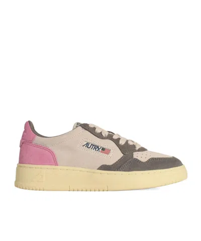 Autry Round Head Low-cut Casual Shoes In Nude