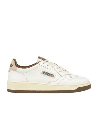 Autry Round Head Low-cut Casual Shoes In White