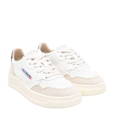 Autry Round-toe Sneakers In White