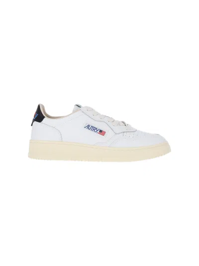 Autry Rounded Toe Low-top Sneakers With Multicolor Logo In White