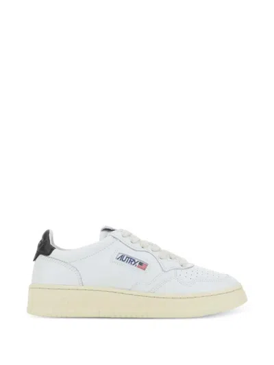 Autry Sneaker Low-top "medalist" In White