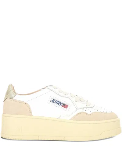 Autry Sneaker Medalist  In Pelle Bianca E Cipria Con Suola Platform