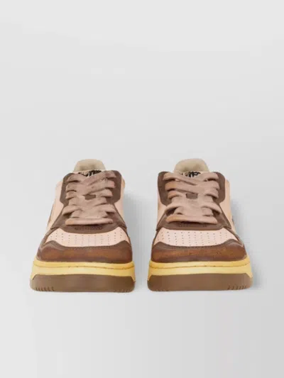 AUTRY SNEAKER VINTAGE CONTRAST SOLE