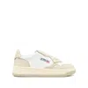 Autry Medalist Low-top Sneakers In White