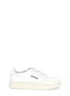 Autry Womens White Medalist Low-top Leather Trainers In White