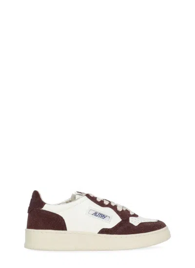 Autry Medalist Low Sneakers In White