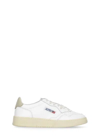 Autry Sneakers In White