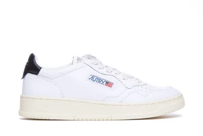 Autry Sneakers In White
