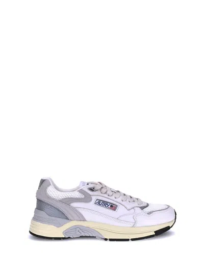 Autry Sneakers In White
