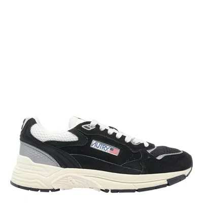 Autry Sneakers In Black