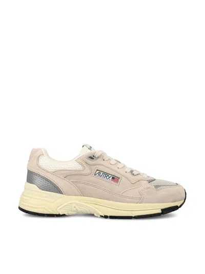 Autry Sneakers