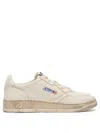Autry Sneakers & Slip-on White In White