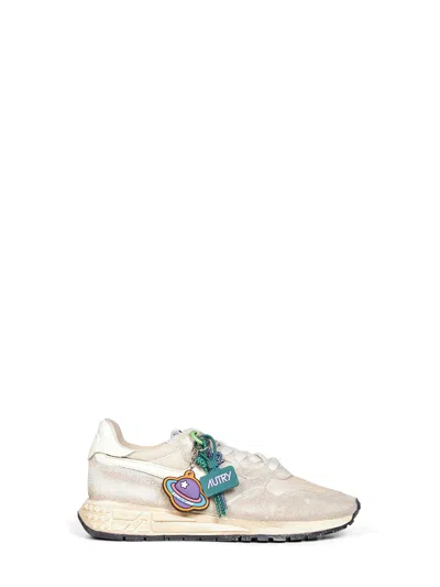 Autry Sneakers In Beige
