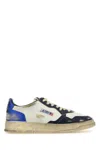 Autry White/black/blue Medalist Low Super Vintage Sneakers In Black