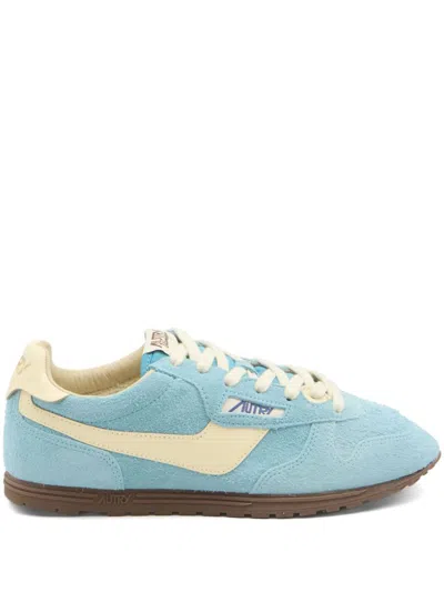 AUTRY AUTRY SUEDE SNEAKERS IN SKY BLUE