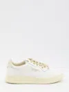 Autry Medalist Low Sneakers In White Leather And Suede Heel Tab In White