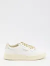 Autry Medalist Low Sneakers In White Leather And Suede Heel Tab In White
