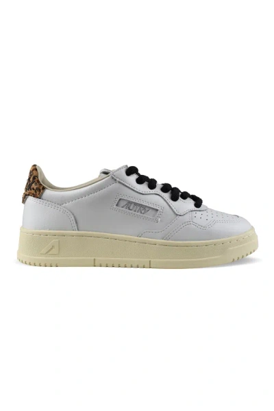 Autry Sneakers Medalist In White