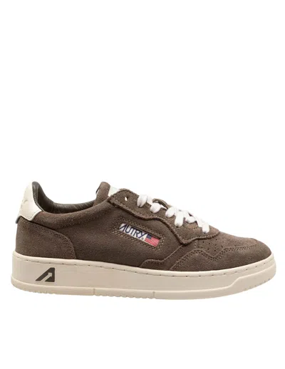 Autry Sneakers Medalist In Suede Color Green