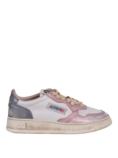 Autry Medalist Low Super Vintage Womans Sneakers In White And Rose In Multi